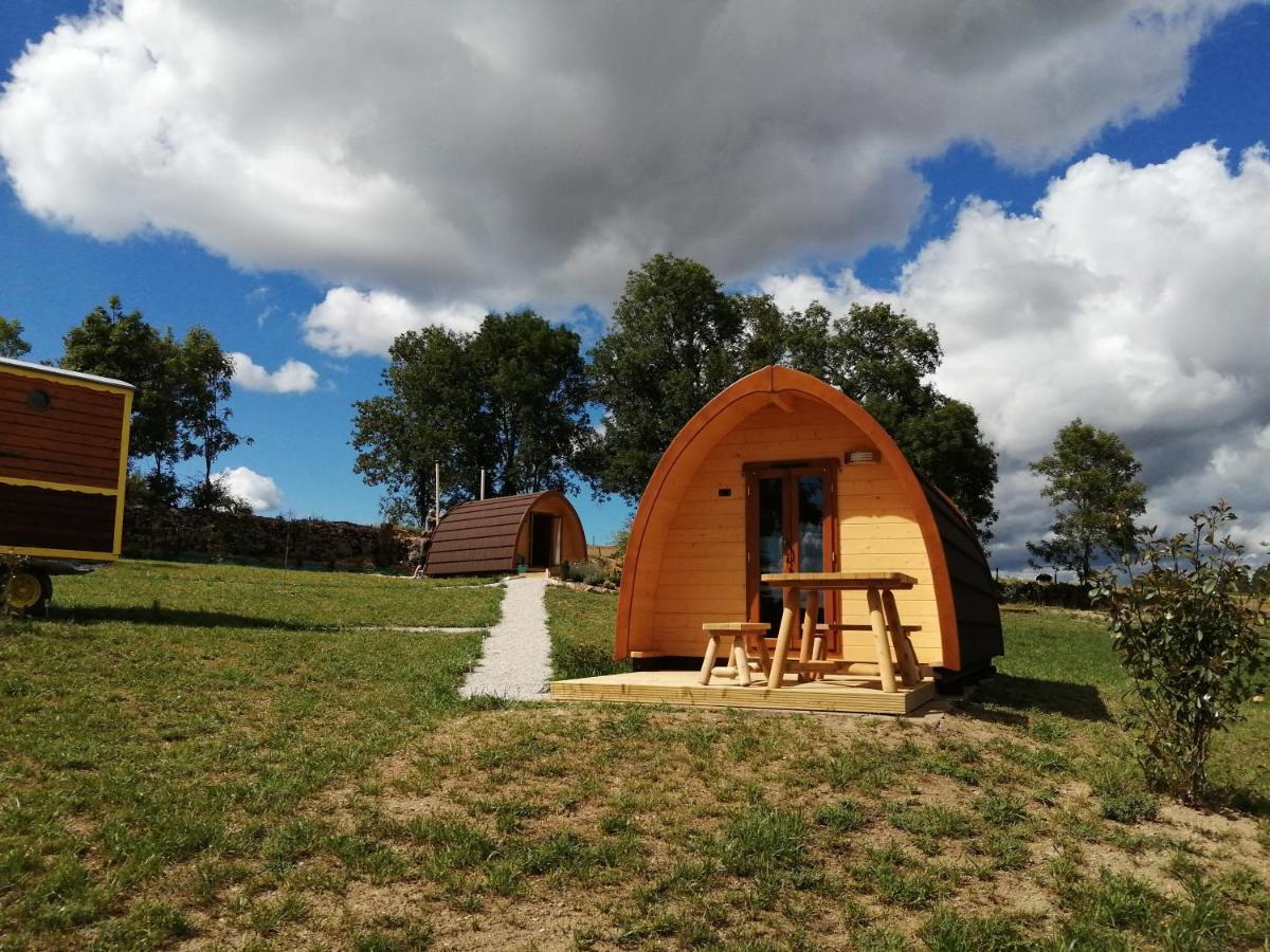 Les Roulottes De La Ferme Des Chanaux Saint-Julien-d'Ance エクステリア 写真