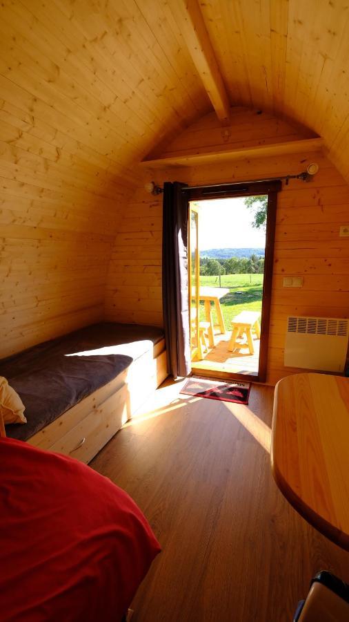 Les Roulottes De La Ferme Des Chanaux Saint-Julien-d'Ance エクステリア 写真